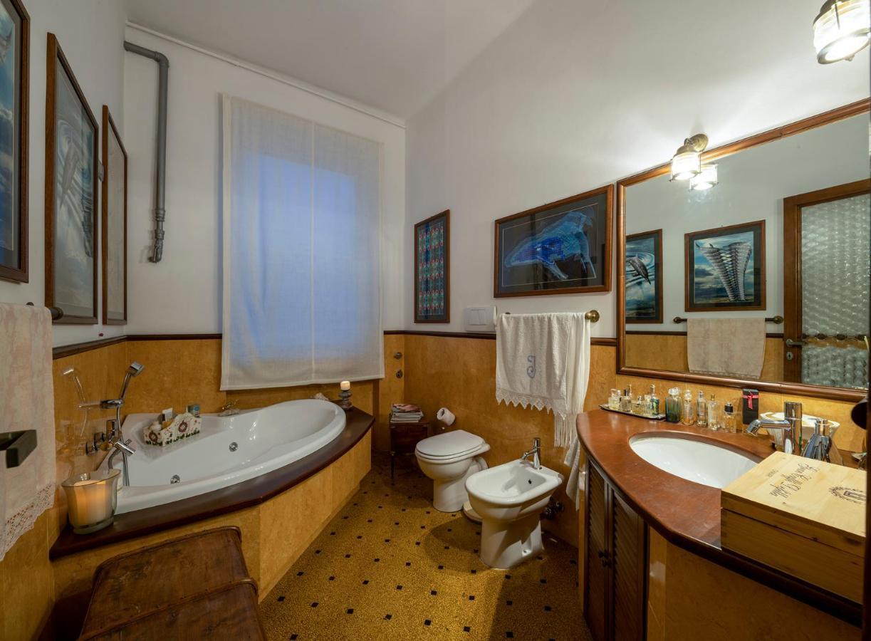 Castelletto Exclusive Terrace Penthouse Apartment Genoa
